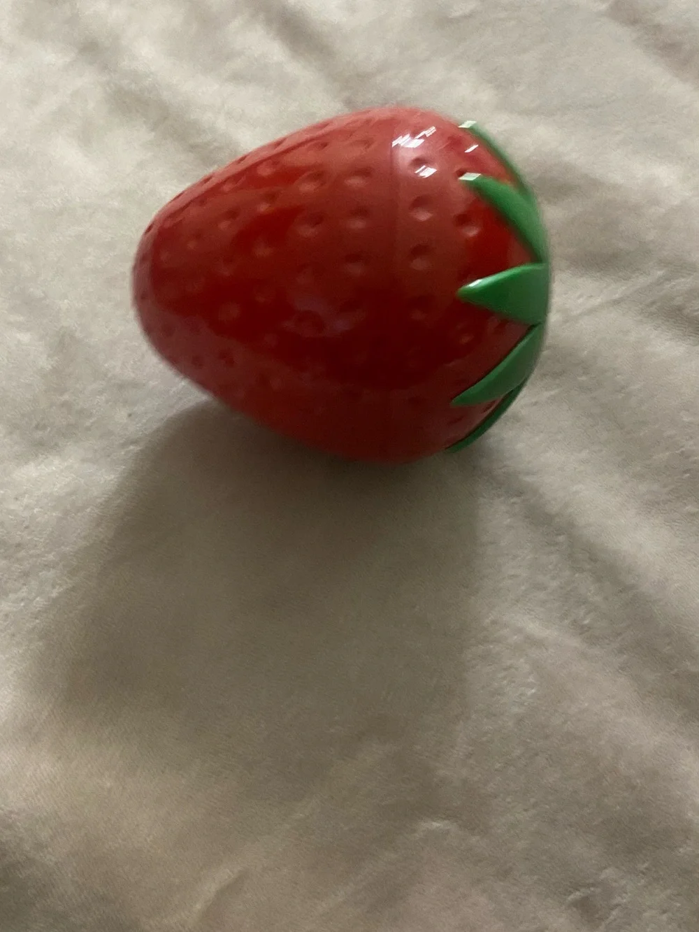 Strawberry-Shaped Body Butter Jar – Red & Green Moisturizer